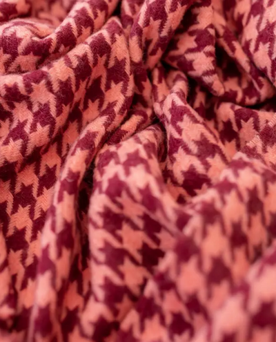 TBCo Lambswool Berry Houndstooth Blanket Scarf