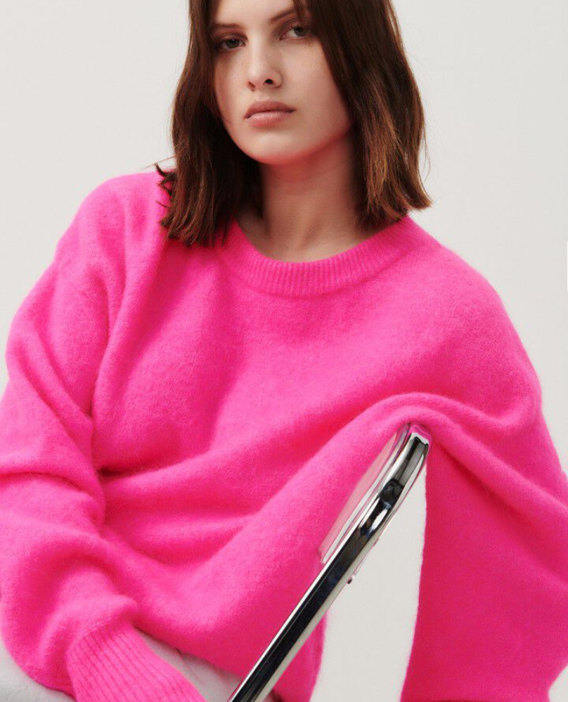 American Vintage Vitow Fluro Rose Knit