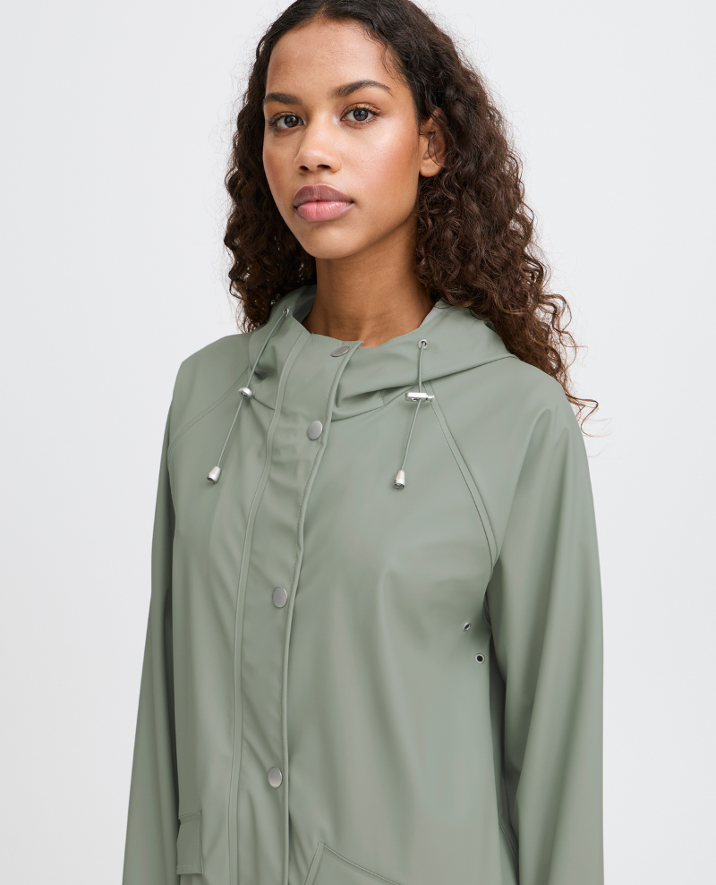 Ichi Tazi Seagrass Green Rain Jacket