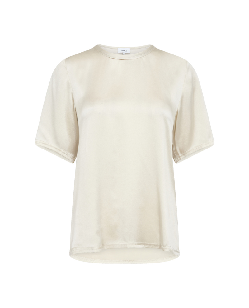 Levete Room Gunhilda Turtledove Silky T-Shirt