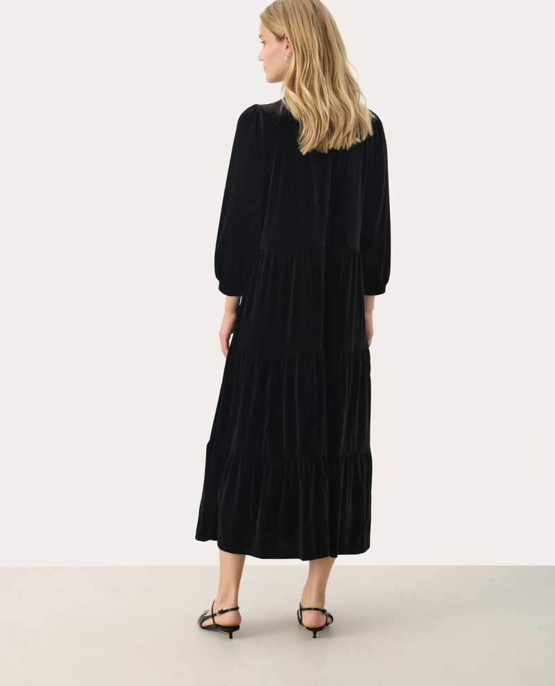 Part Two Viggasa Black Velvet Midi Dress