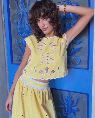 Petite Mendigote Tifaine Yellow Top