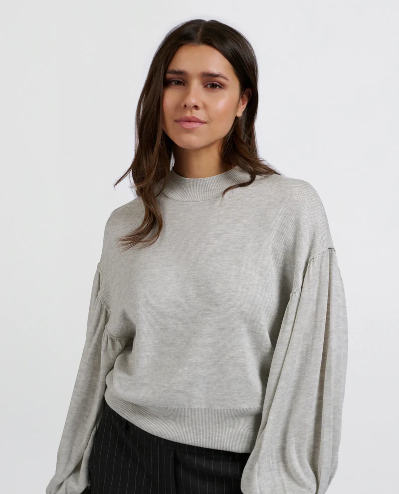 Grey long sleeve sweater hotsell